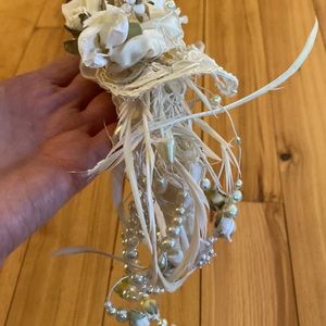 Vintage headband with lace and pearls.